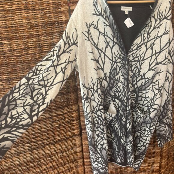 Neiman Marcus Tree Branch Print Open Front Cardigan Sweater Gray/Black Size L - Picture 3 of 5